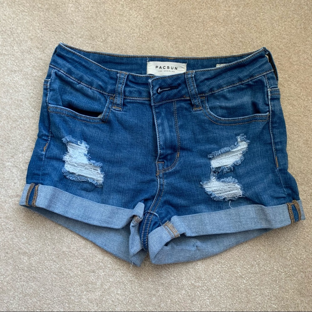 High-rise denim short